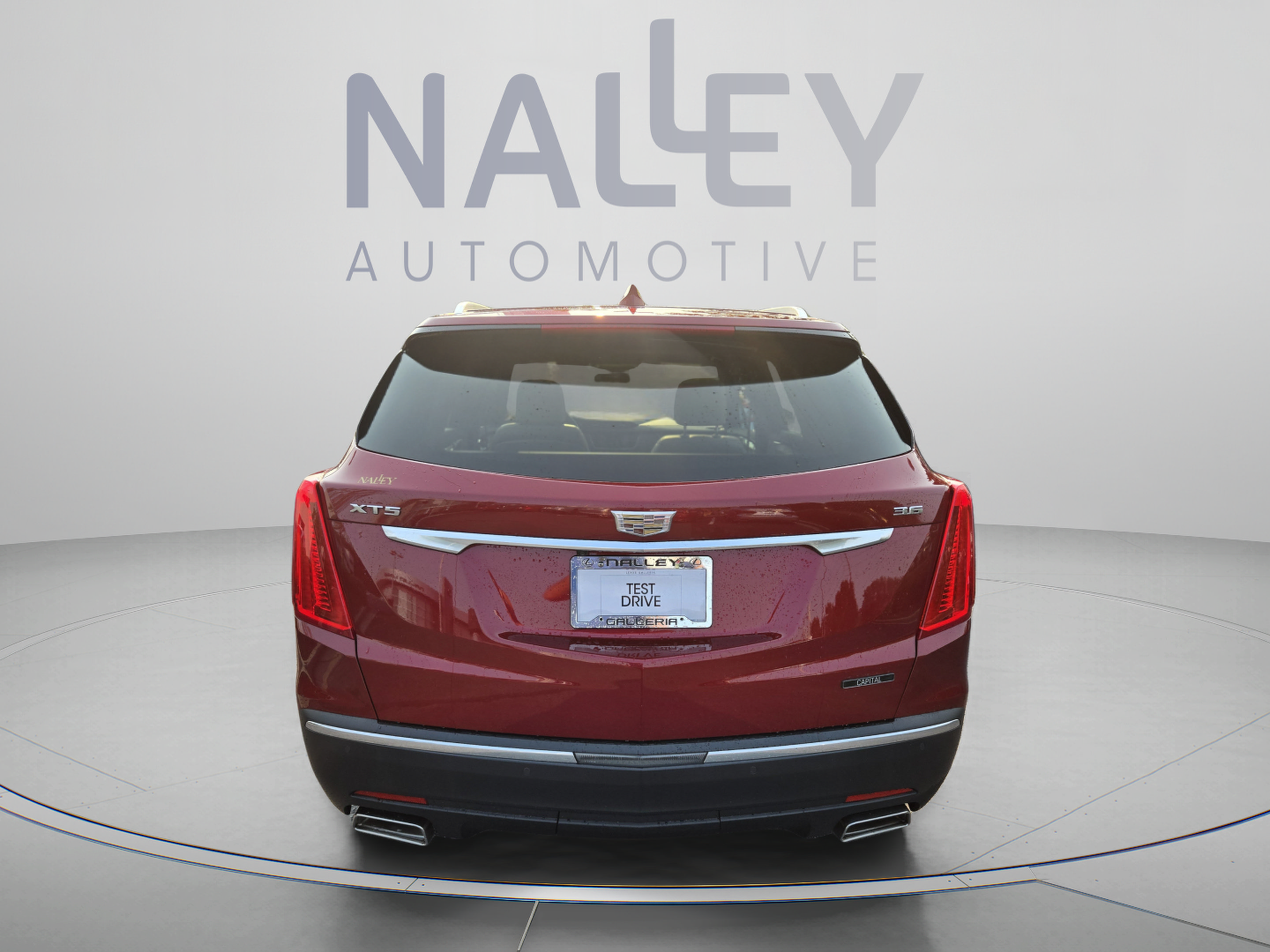 Used 2019 Cadillac XT5 Luxury FWD image 4