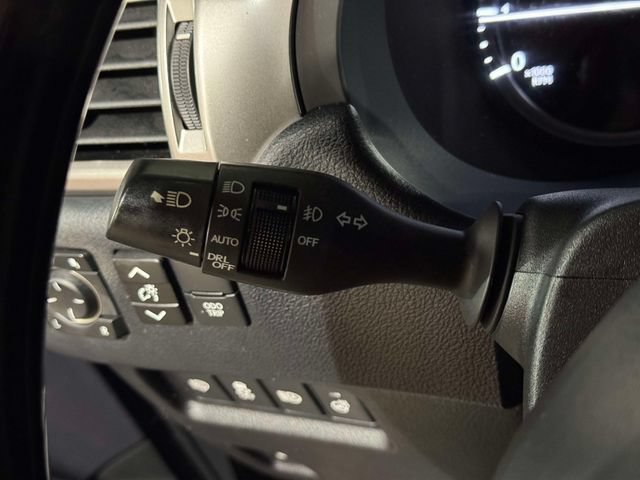 Certified 2023 Lexus GX 460 Premium w/ Premium Package AWD/4WD image 29