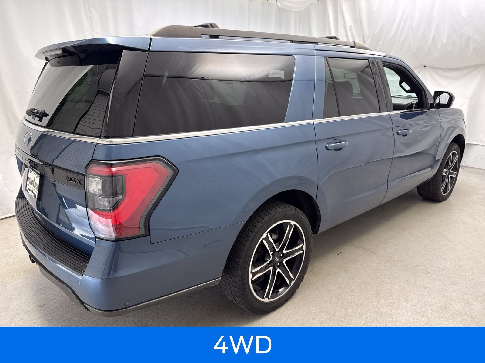 Used 2020 Ford Expedition Max Limited w/ Equipment Group 303A AWD/4WD image 2