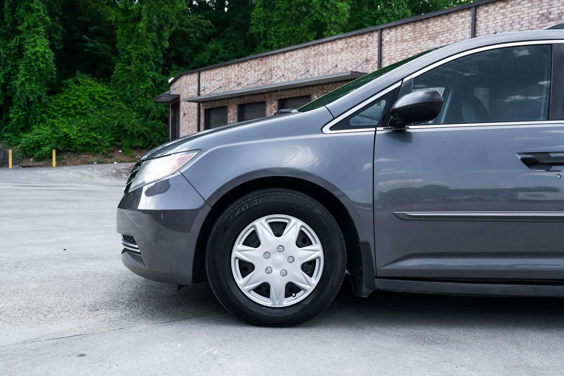 Used 2016 Honda Odyssey LX image 3