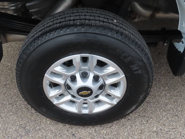 Used 2025 Chevrolet Silverado 2500 LT w/ Convenience Package AWD/4WD image 17