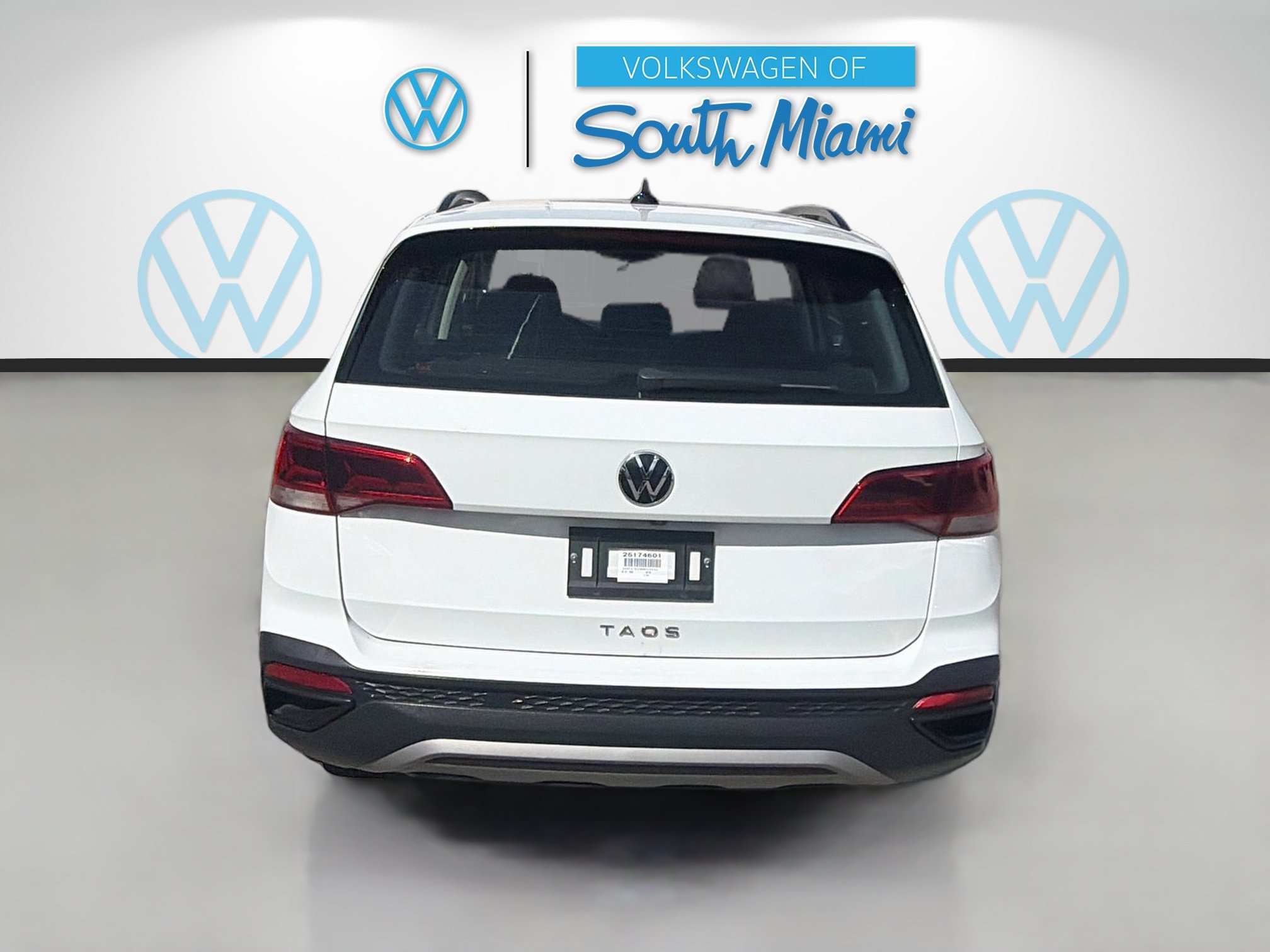 Used 2022 Volkswagen Taos S FWD image 6
