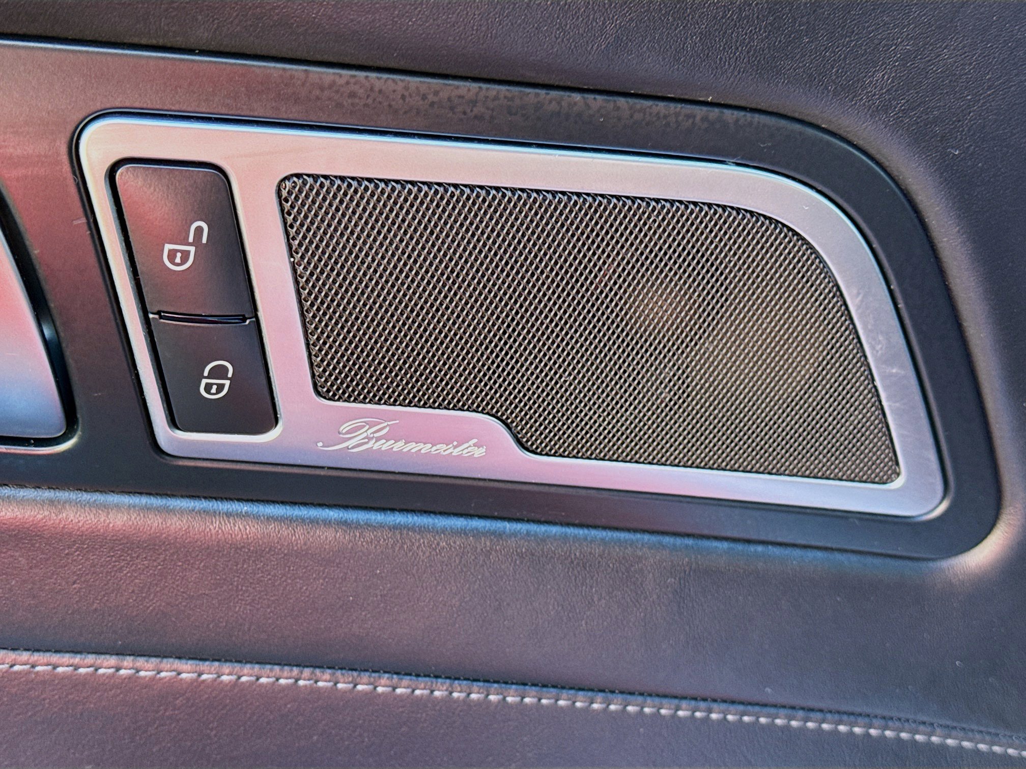 Used 2016 Mercedes-Benz AMG GT S w/ Exclusive Interior Package image 21