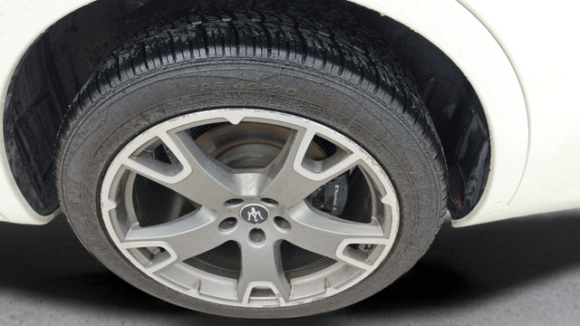 Used 2023 Maserati Levante Modena AWD/4WD image 25