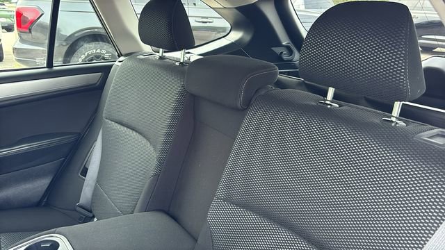 Used 2019 Subaru Outback 2.5i Premium AWD/4WD image 26