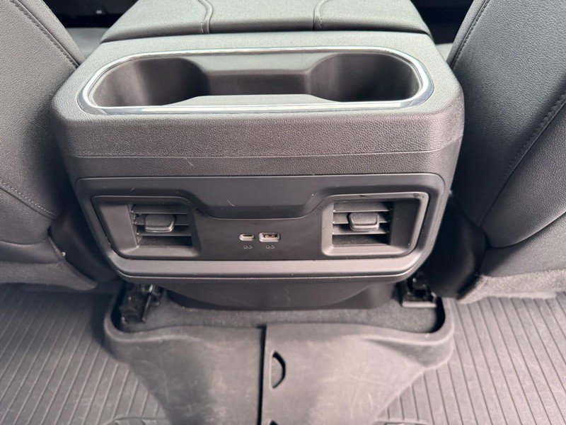 Used 2023 Chevrolet Silverado 1500 LT Trail Boss w/ LT Trail Boss Premium Package AWD/4WD image 16