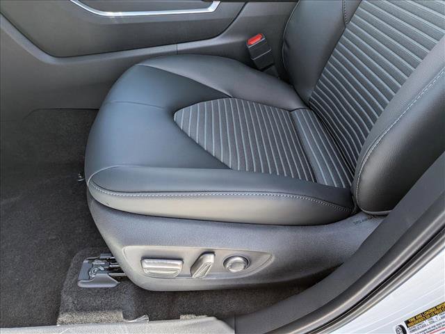 New 2026 Toyota Highlander XSE AWD/4WD image 4