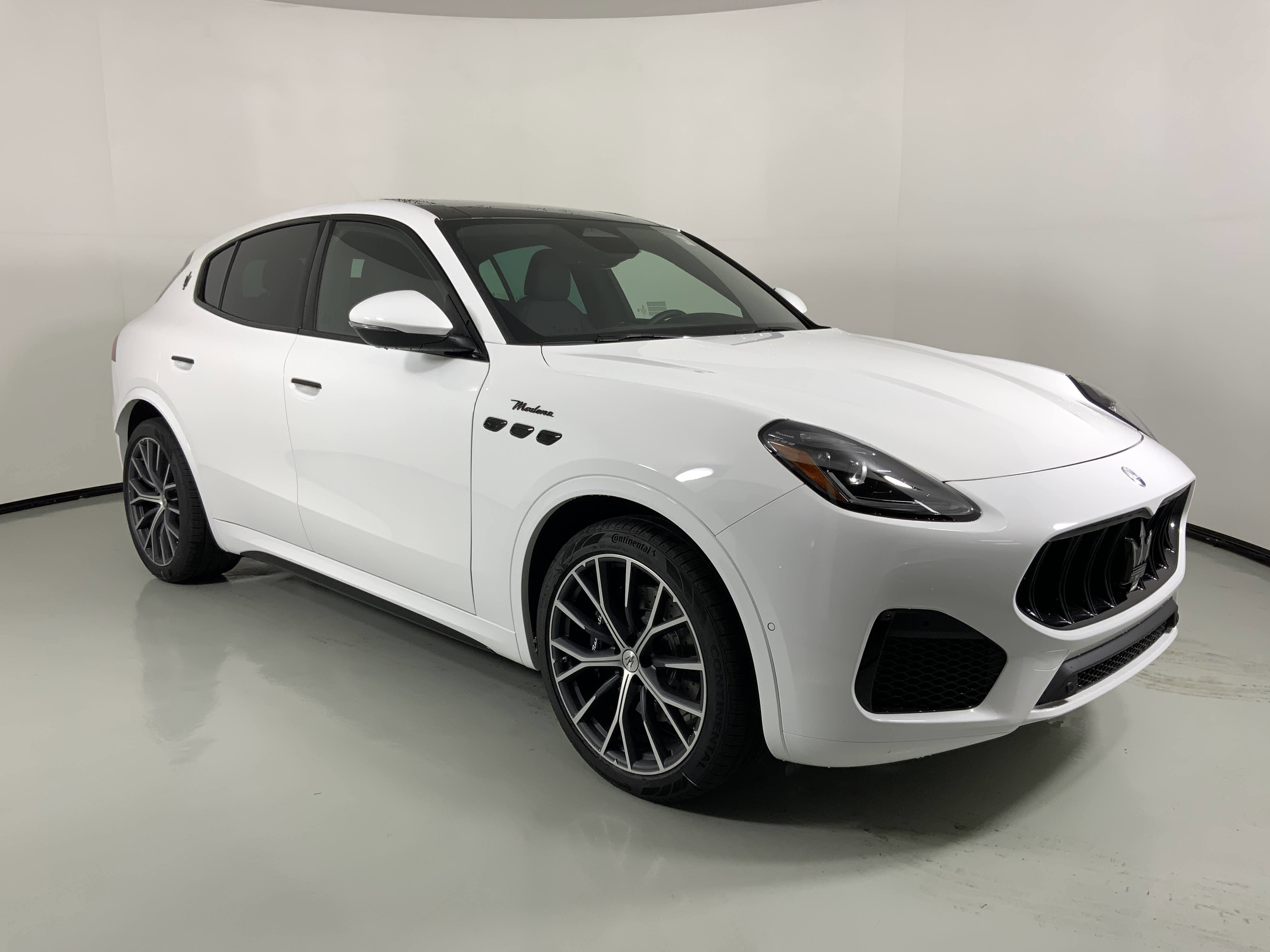 New 2026 Maserati Grecale Modena image 4