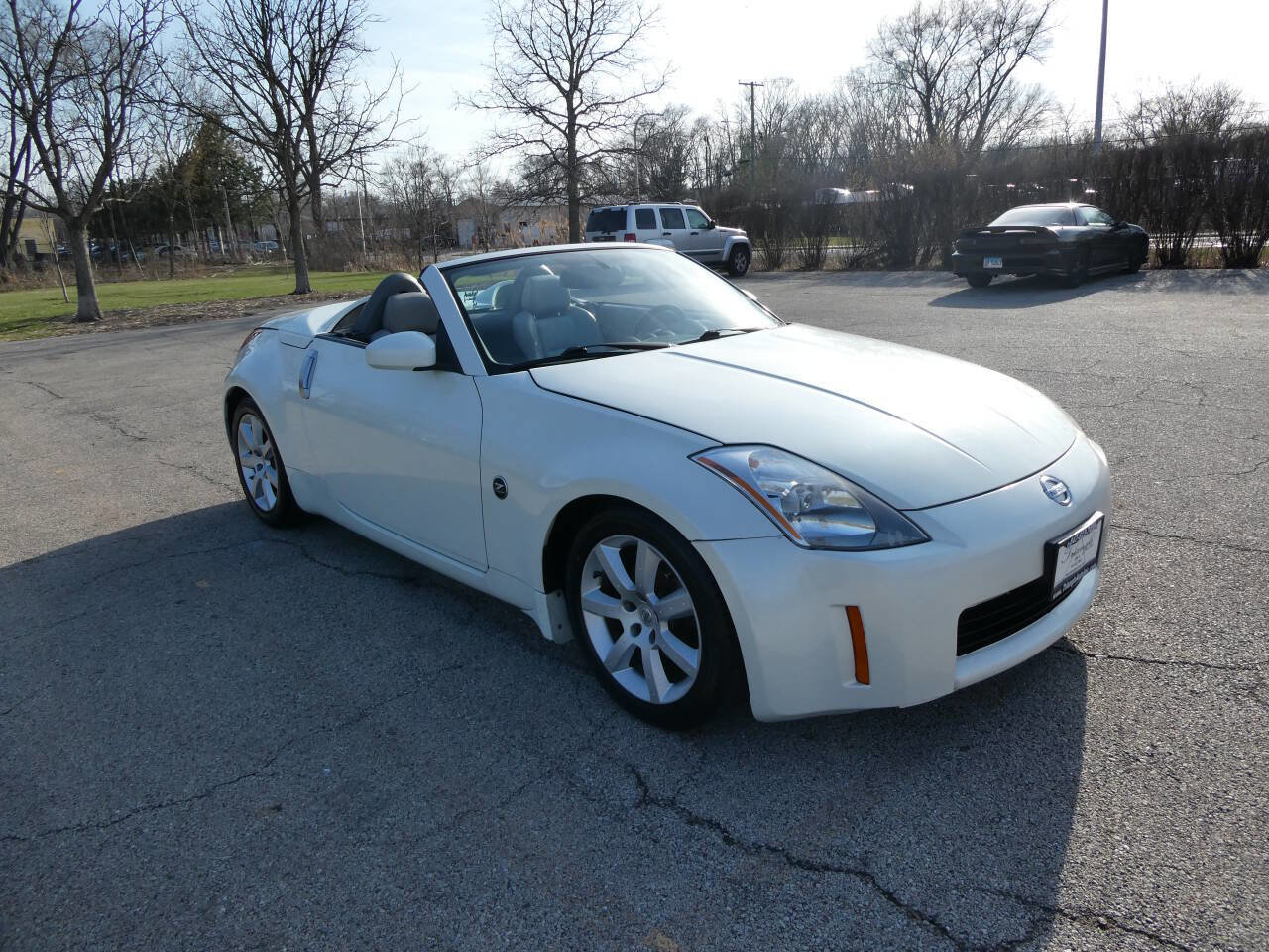 Used 2005 Nissan 350Z Touring image 3