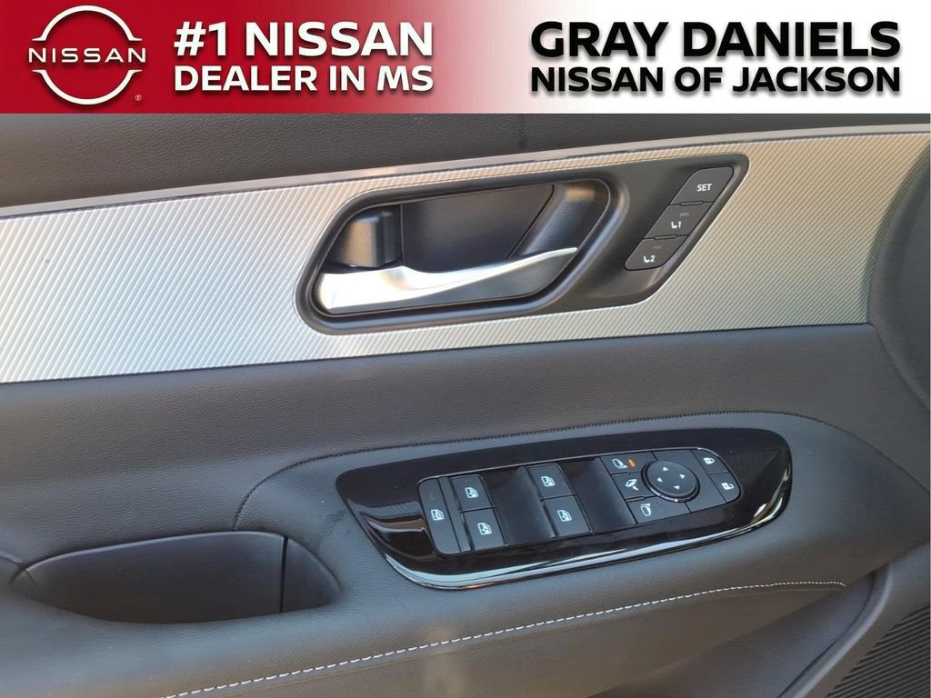 New 2027 Nissan Murano Platinum w/ Cargo Package AWD/4WD image 12