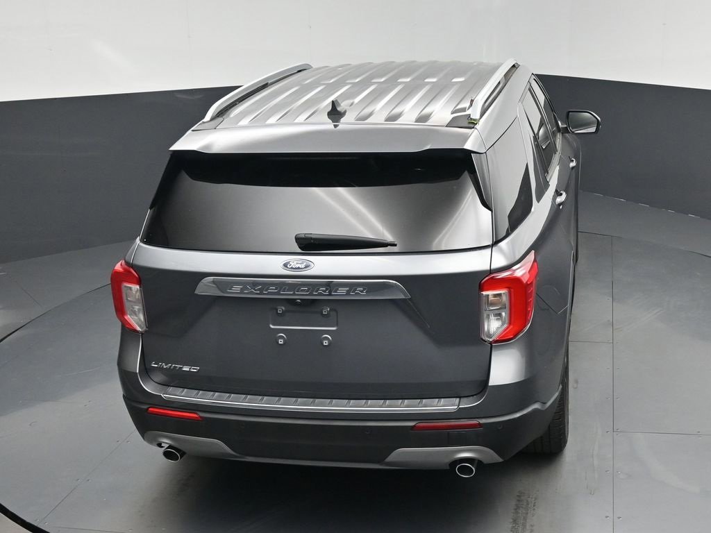 Used 2022 Ford Explorer Limited w/ Equipment Group 301A image 44