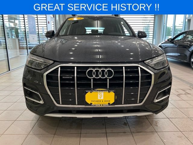 Used 2023 Audi Q5 2.0T Premium w/ Convenience Package AWD/4WD image 2