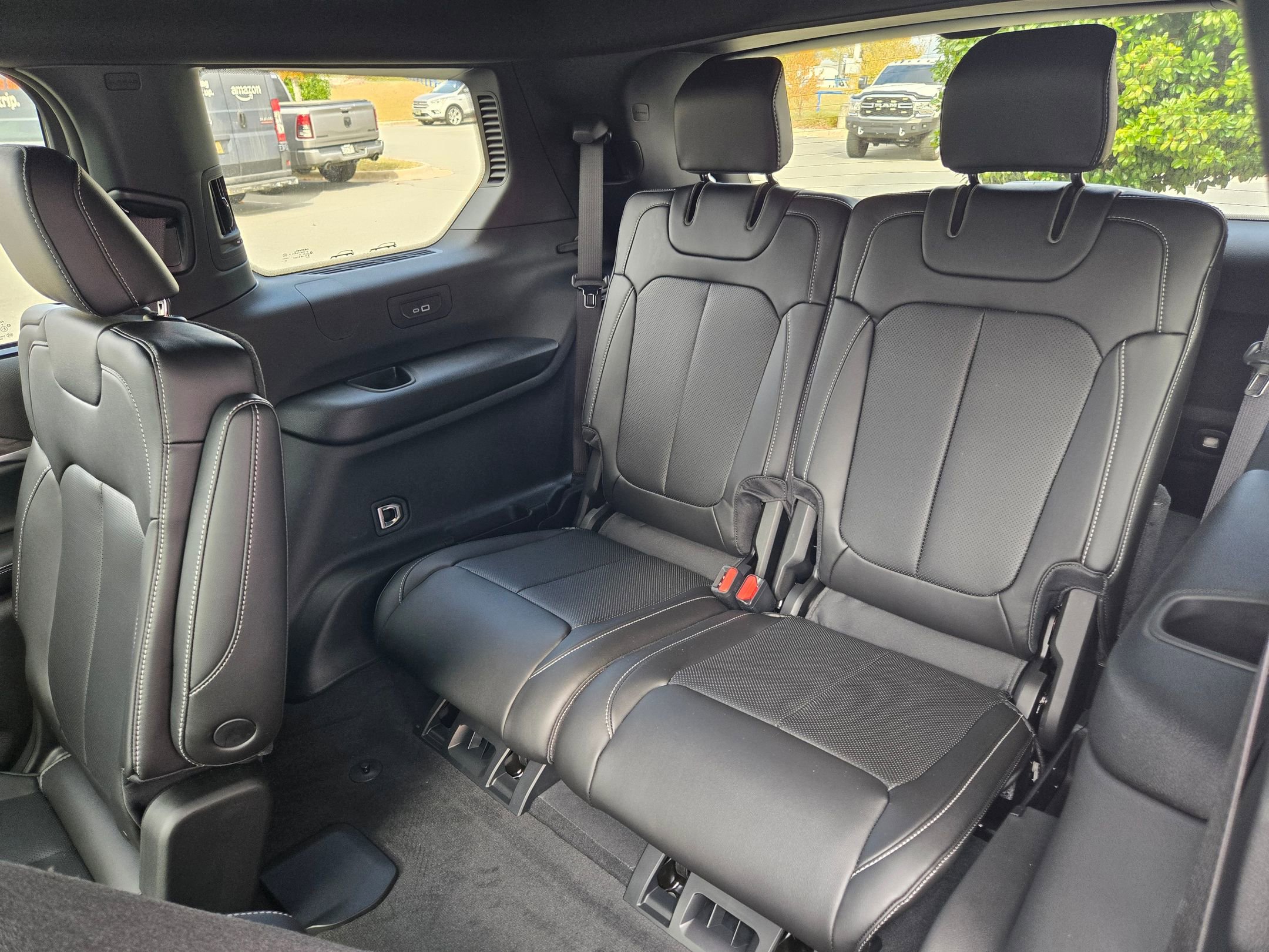 New 2025 Jeep Grand Cherokee L Limited w/ Luxury Tech Group II image 25