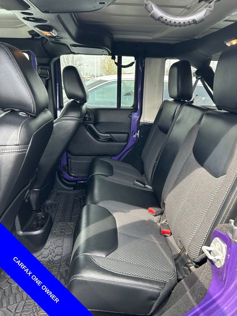 Used 2016 Jeep Wrangler Unlimited Sahara image 6