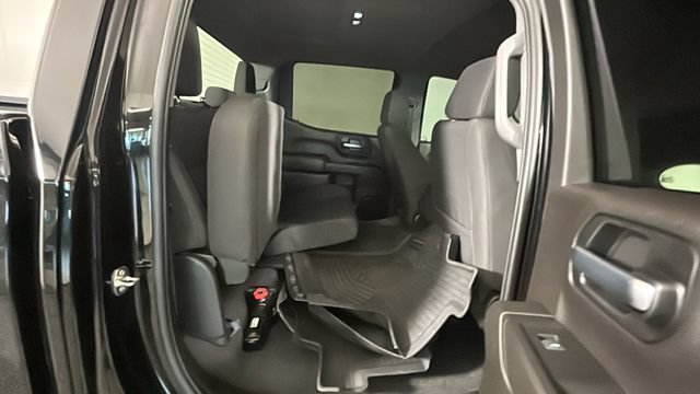 Used 2022 Chevrolet Silverado 1500 Custom AWD/4WD image 29