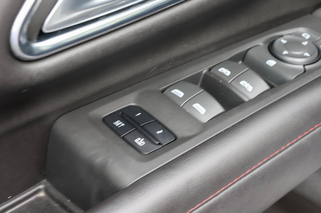 Used 2023 Chevrolet Tahoe RST AWD/4WD image 12