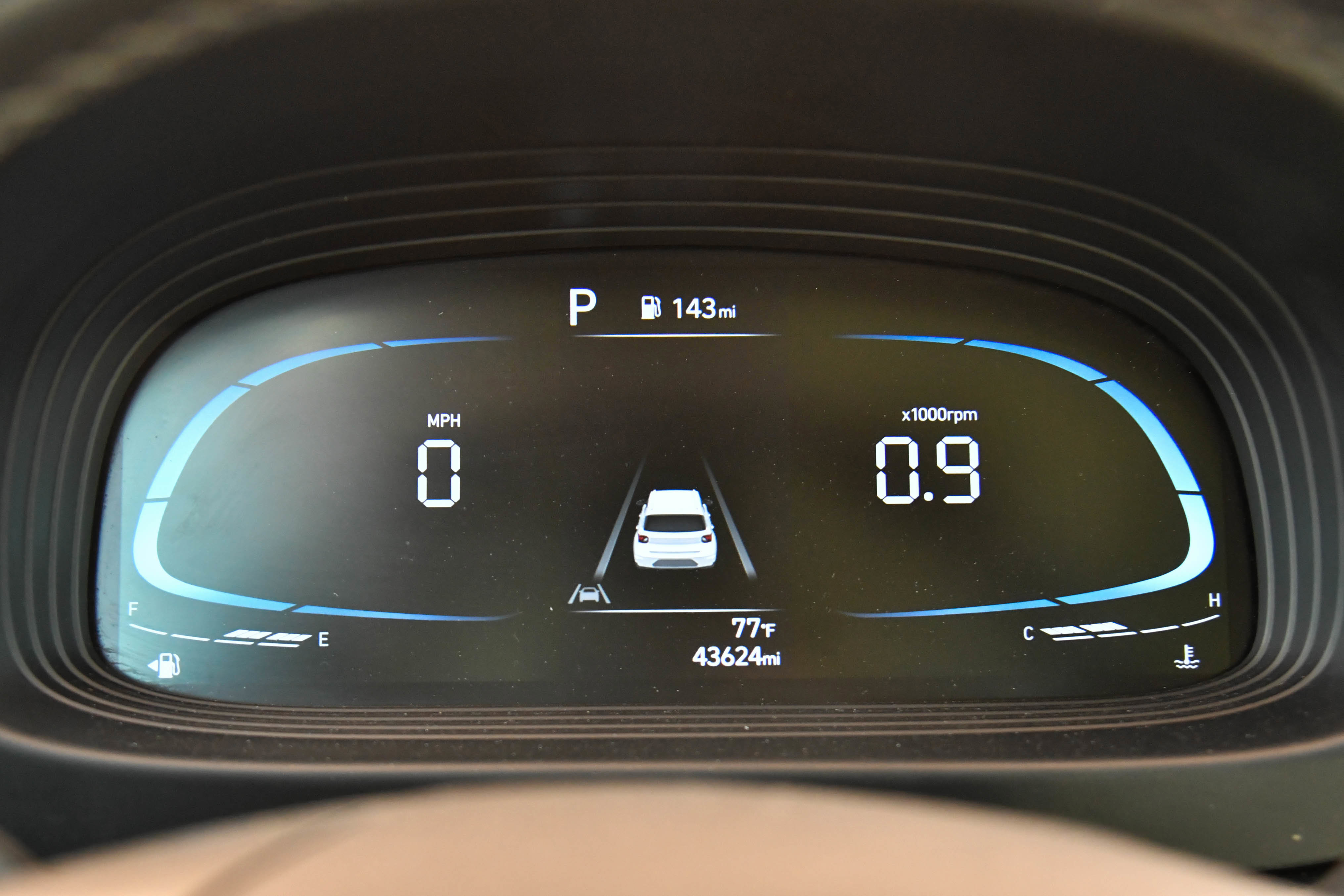 Used 2023 Hyundai Venue SEL w/ Cargo Package image 26