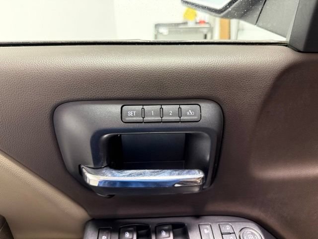 Used 2015 Chevrolet Silverado 1500 LTZ w/ Driver Alert Package RWD image 10