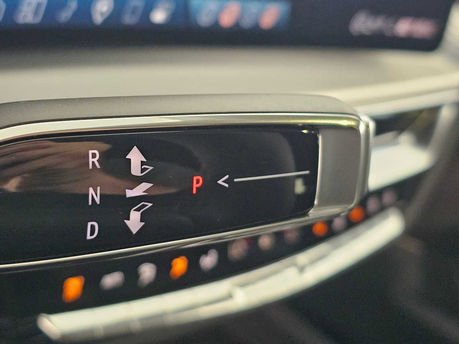 New 2026 Cadillac Lyriq Luxury w/ LPO, Floor Liner Package image 30