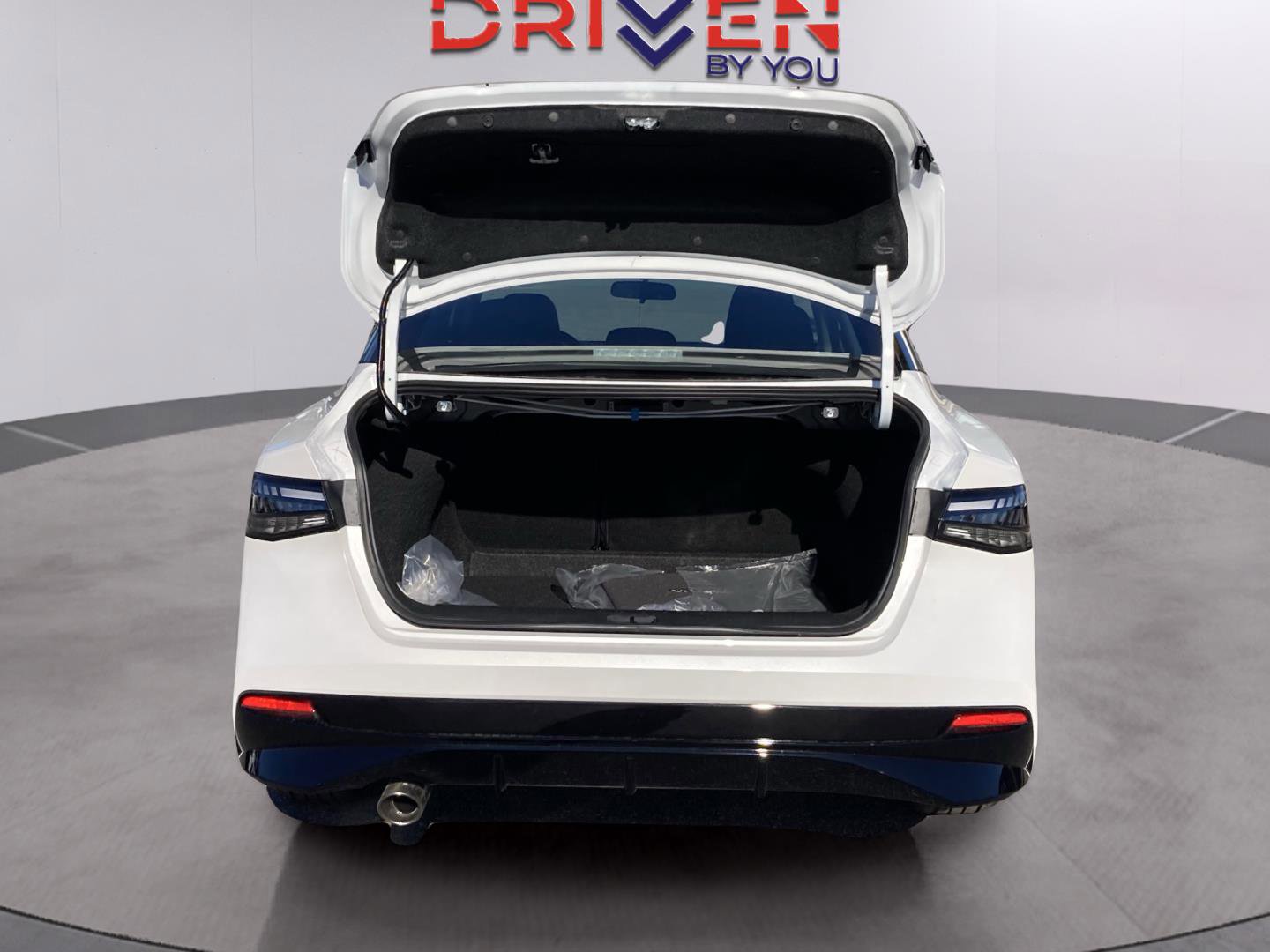 New 2026 Nissan Sentra SR w/ SR All Weather Package image 29