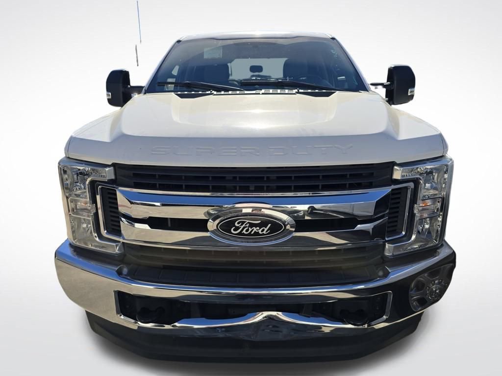 Used 2019 Ford F250 XL image 2