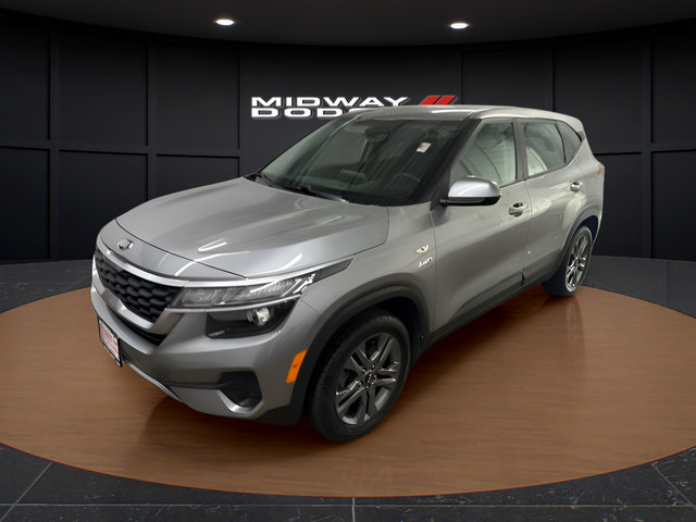 Used 2021 Kia Seltos LX AWD/4WD image 2
