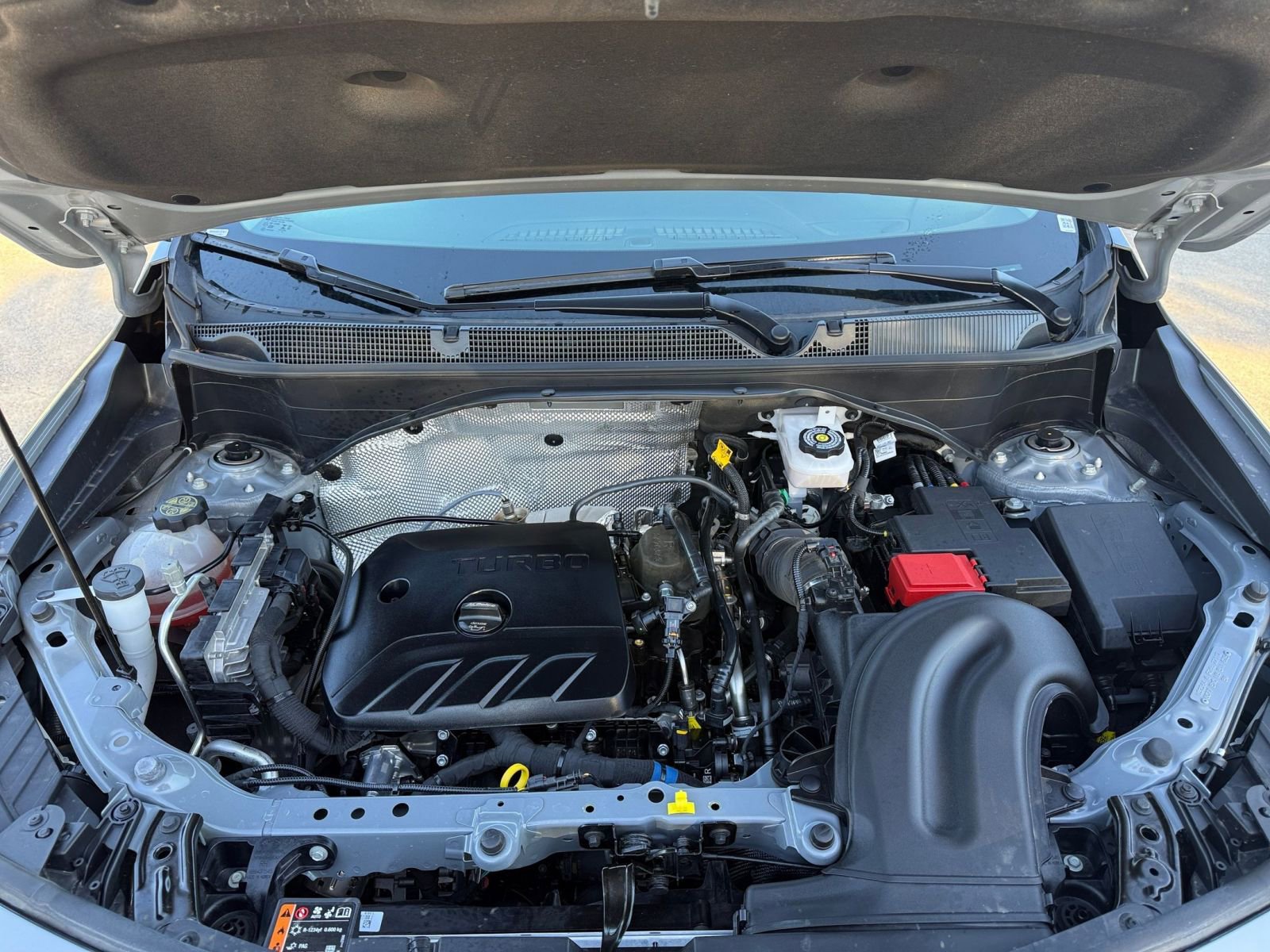 Used 2025 Buick Encore GX Preferred image 32