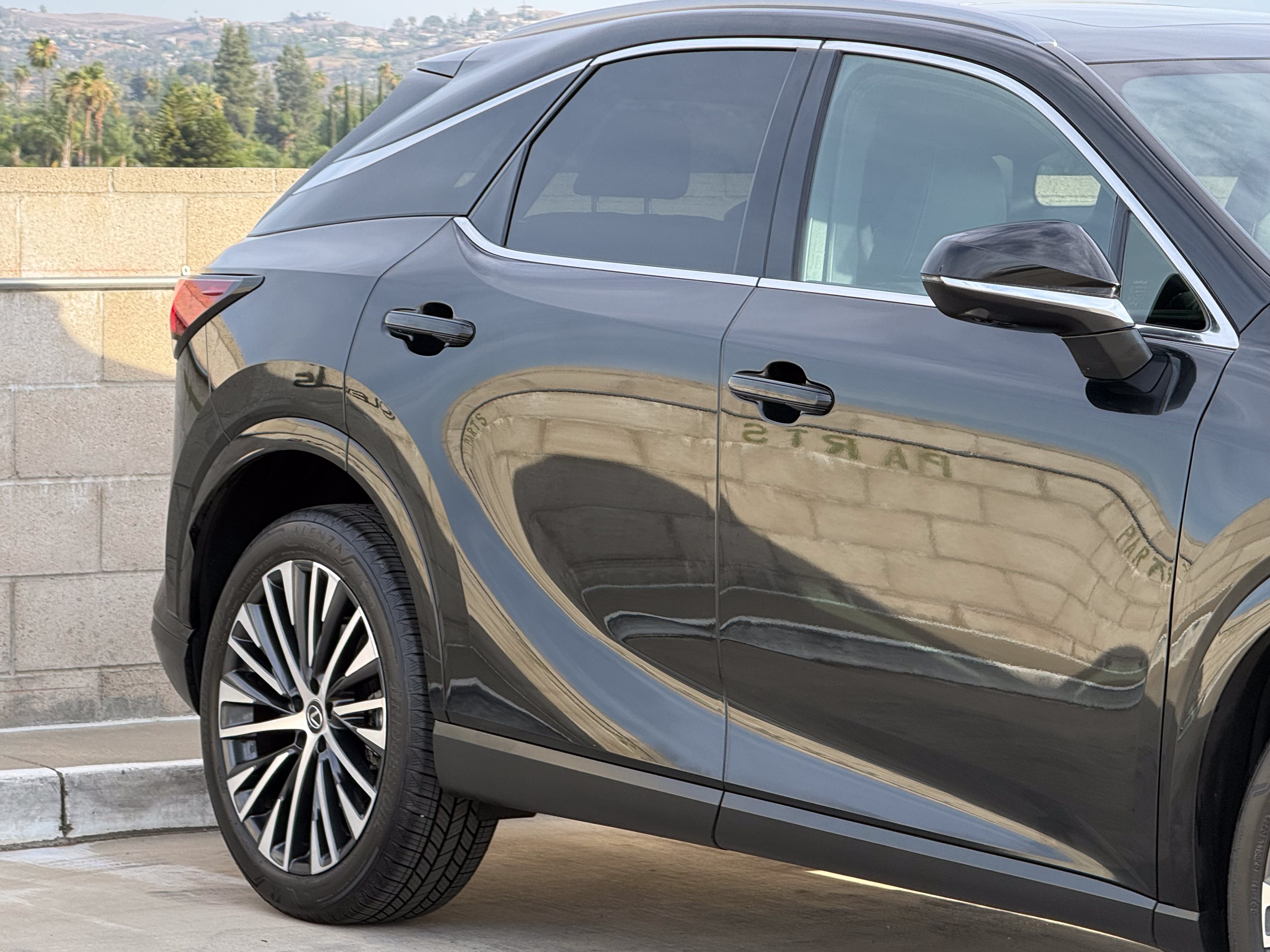 Certified 2024 Lexus RX 350 Premium w/ Cold Area Package FWD image 5