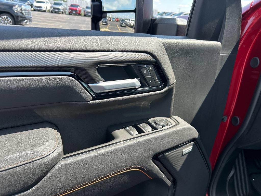 New 2026 GMC Sierra 2500 AT4 w/ AT4 Premium Plus Package AWD/4WD image 17
