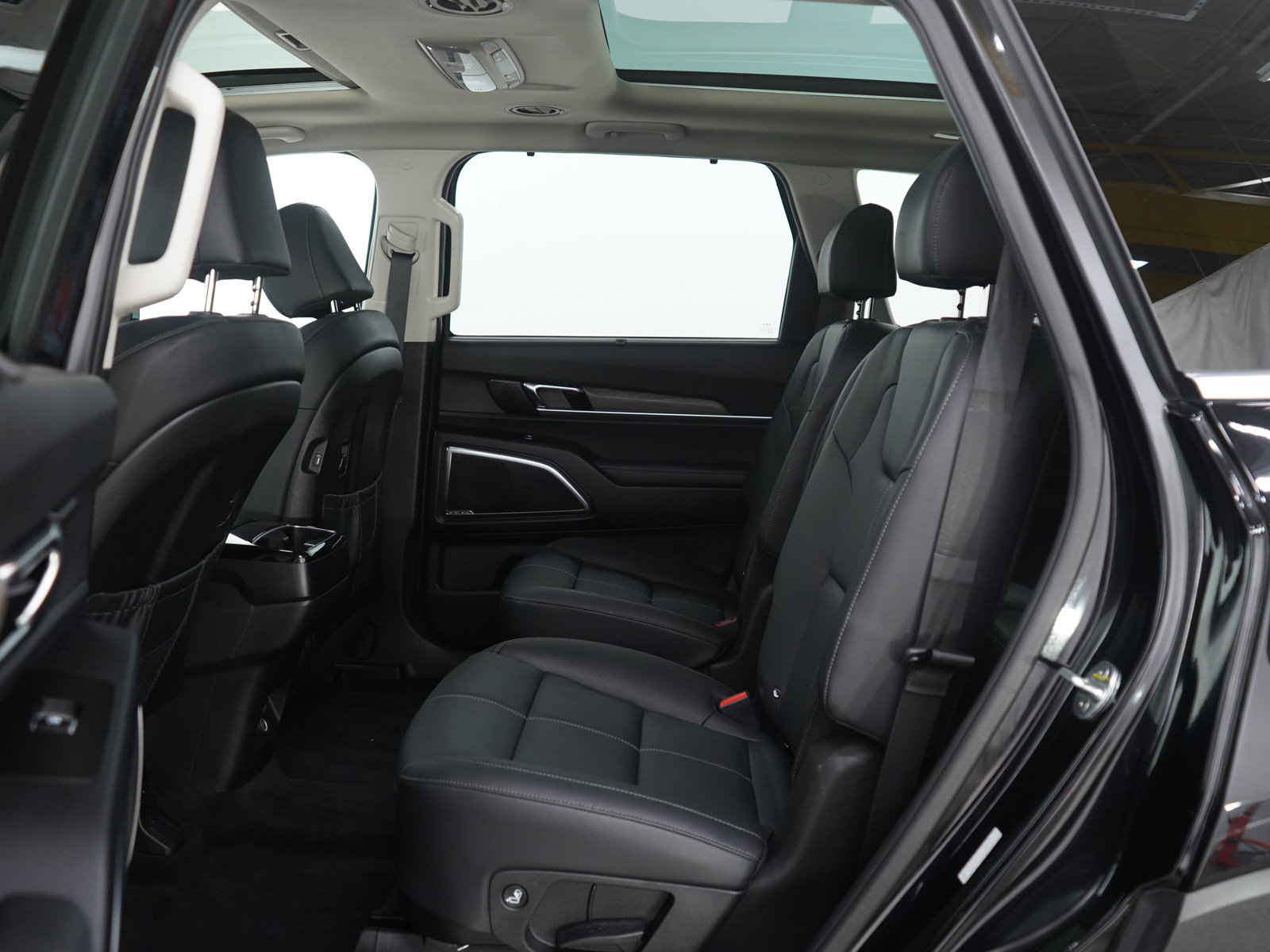 Used 2022 Kia Telluride SX image 17