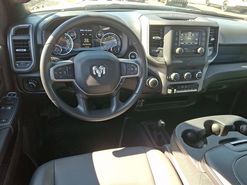 Used 2024 RAM 2500 Tradesman w/ Chrome Appearance Group image 10