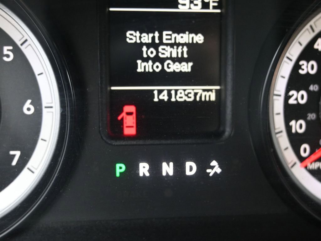 Used 2014 RAM 1500 Express image 11