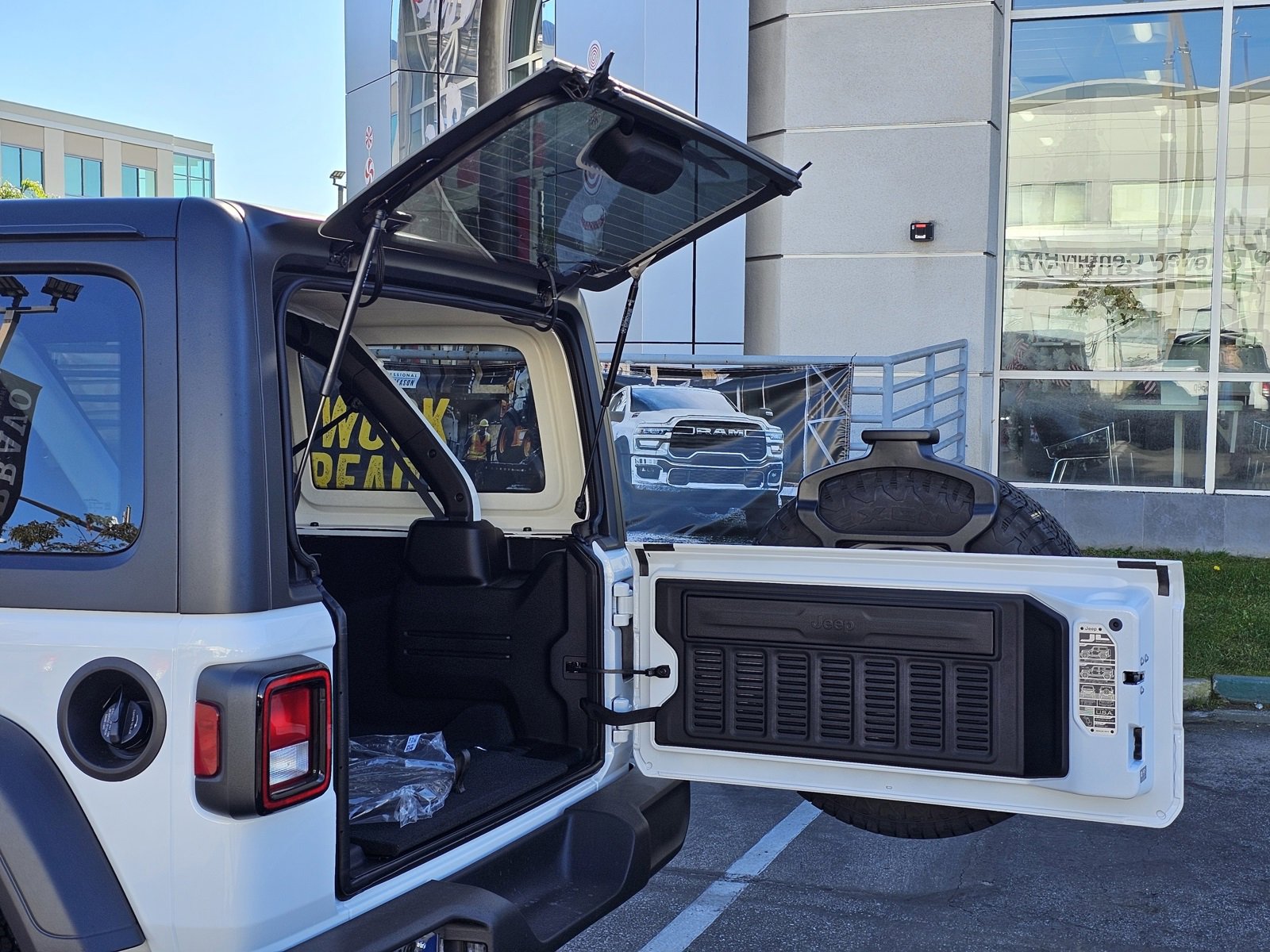 New 2026 Jeep Wrangler Sport S image 8