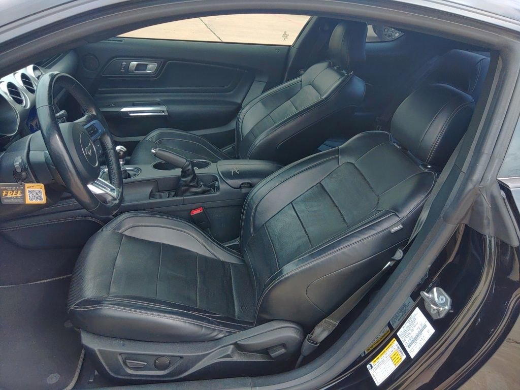 Used 2020 Ford Mustang Premium w/ Equipment Group 201A RWD image 5