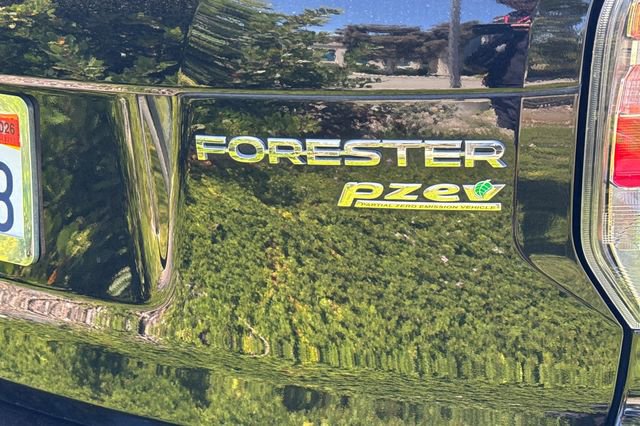 Used 2017 Subaru Forester 2.5i w/ Alloy Wheel Package AWD/4WD image 7