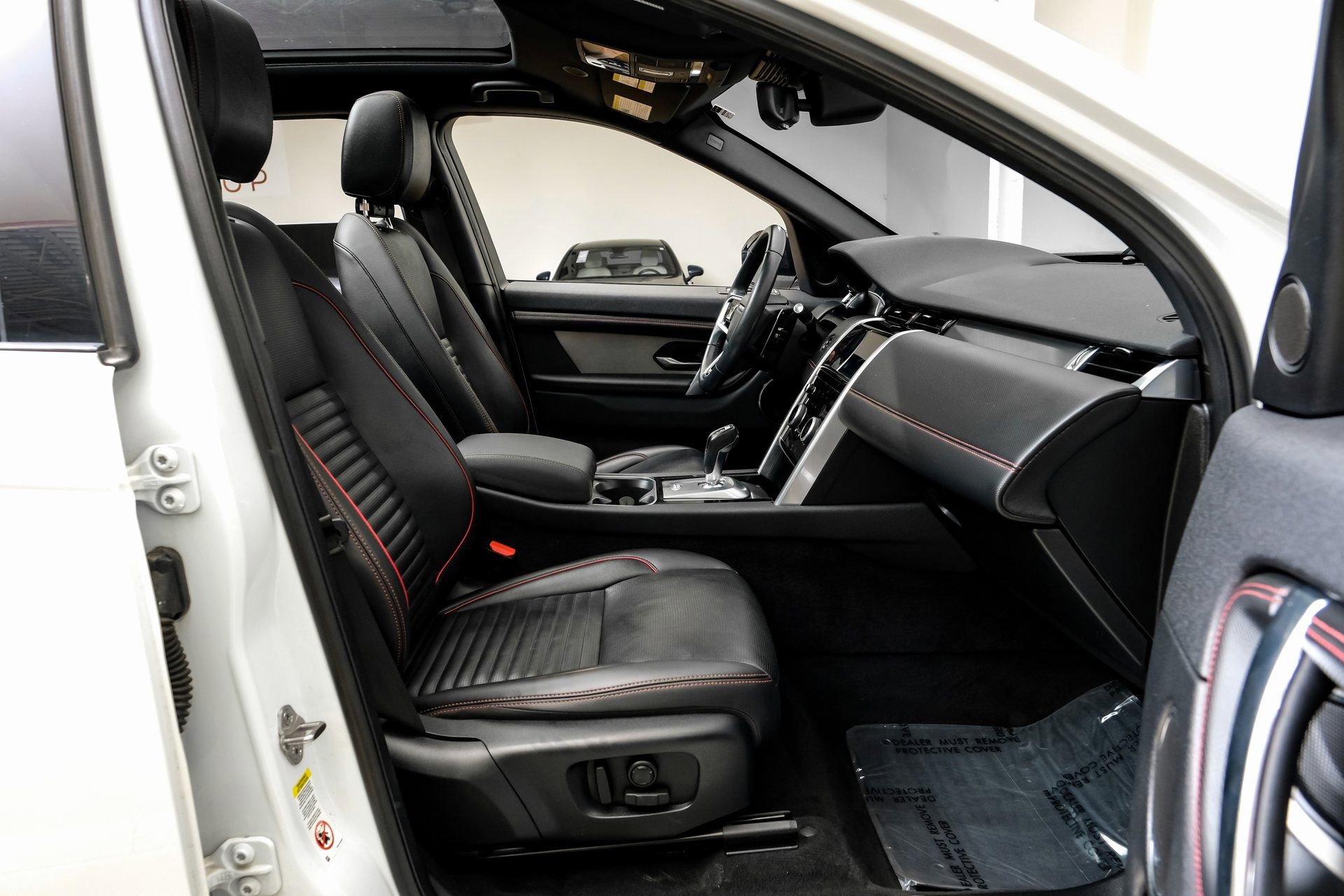 Used 2023 Land Rover Discovery Sport S R-Dynamic image 36