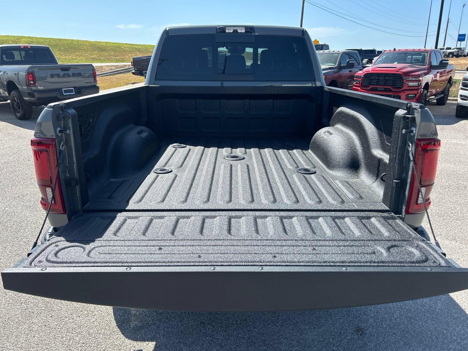 New 2027 RAM 2500 Limited AWD/4WD image 9