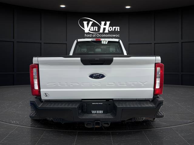 Used 2023 Ford F250 XL image 4