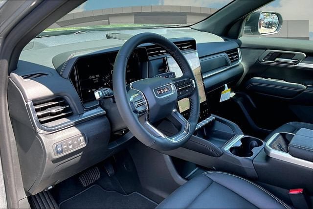 New 2026 GMC Terrain Elevation w/ Elevation Premium Package AWD/4WD image 7