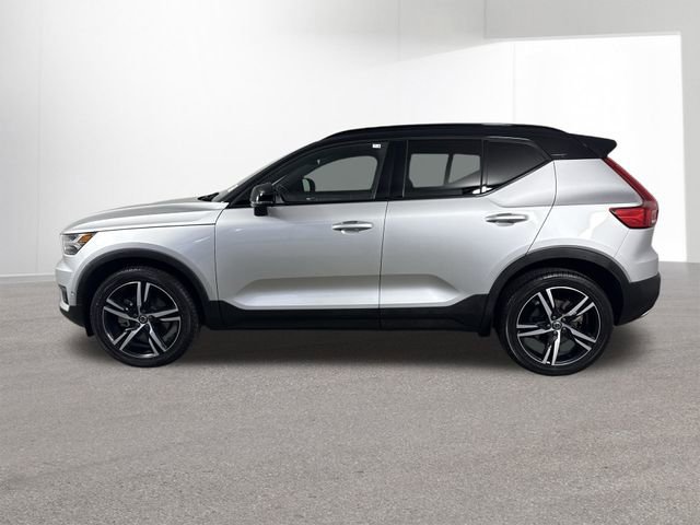 Used 2019 Volvo XC40 T5 R-Design image 29
