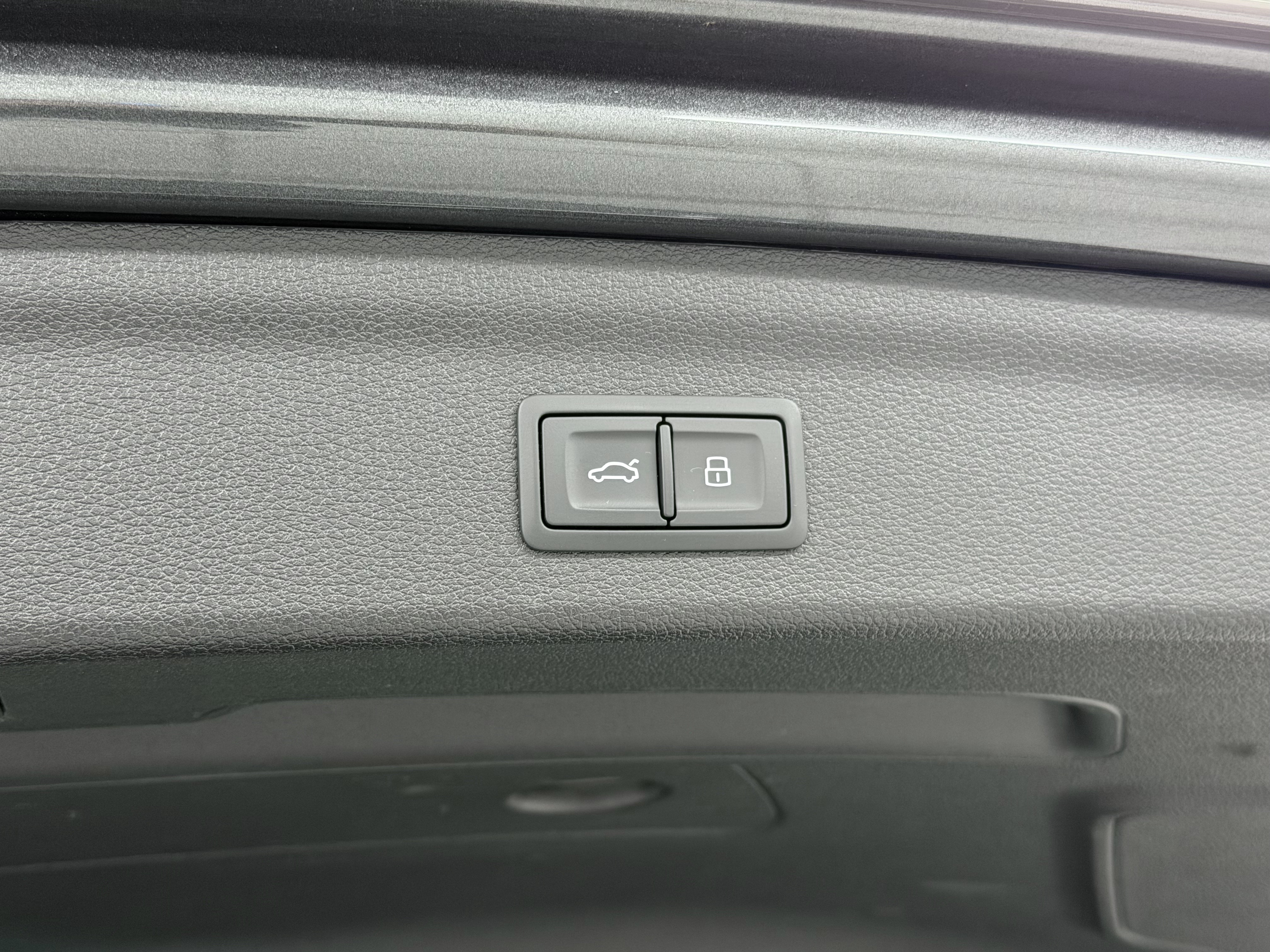 Used 2025 Audi Q3 2.0T Premium Plus AWD/4WD image 64