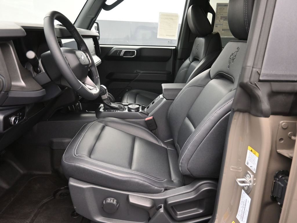 New 2026 Ford Bronco Badlands image 21