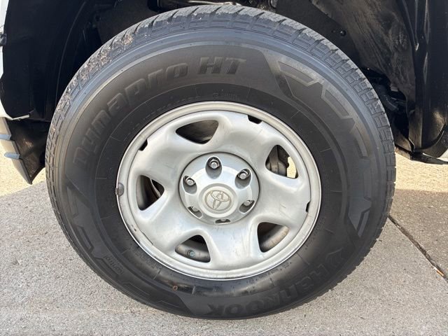 Used 2021 Toyota Tacoma SR image 16