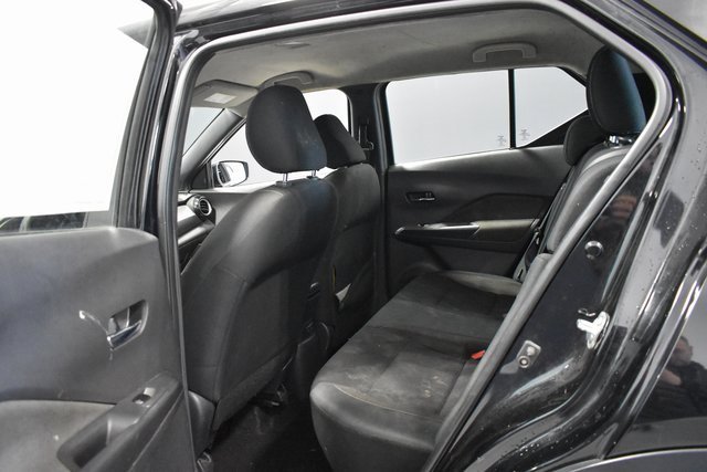 Used 2020 Nissan Kicks SV image 26