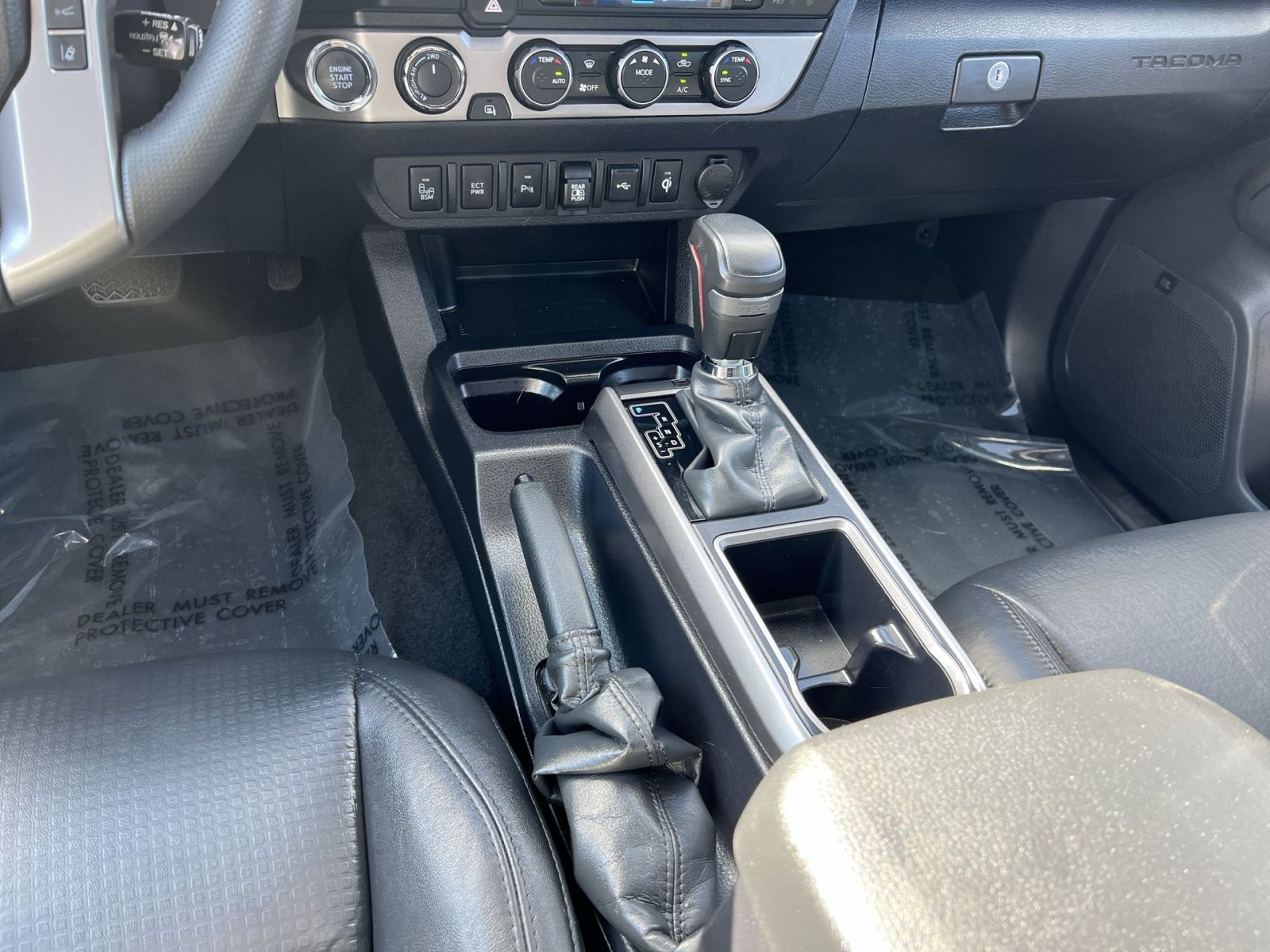 Used 2023 Toyota Tacoma Limited w/ Nightshade Package AWD/4WD image 23