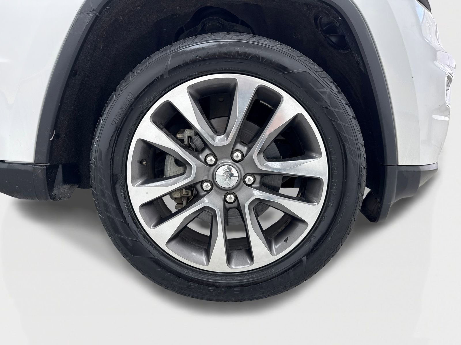Used 2018 Jeep Grand Cherokee Limited RWD image 50