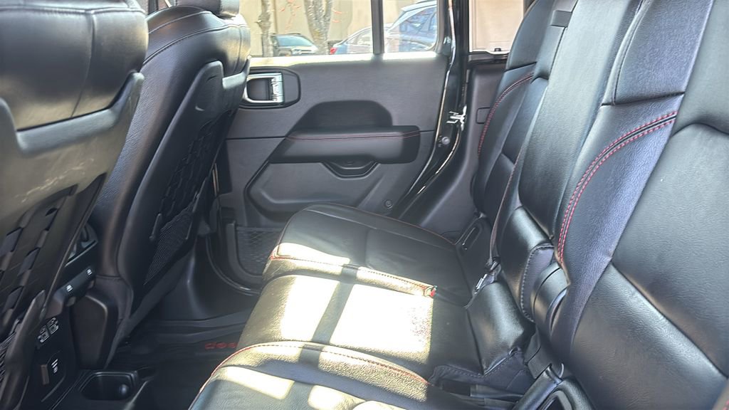 Used 2021 Jeep Gladiator Rubicon AWD/4WD image 29