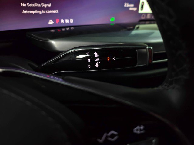 Used 2025 Cadillac Escalade IQ Luxury 2 w/ LPO, Premium Carpet Package image 24