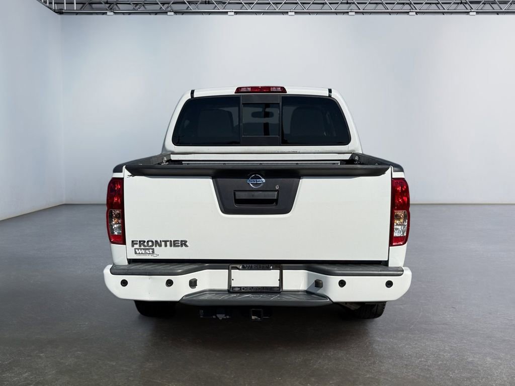 Used 2020 Nissan Frontier SV RWD image 4