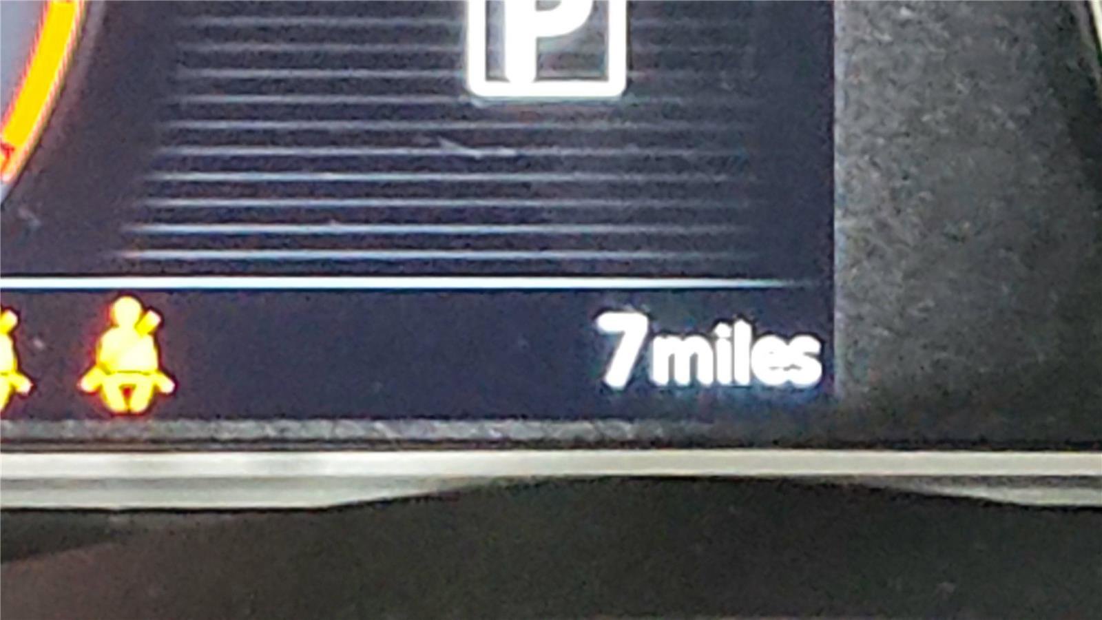 New 2025 Nissan Versa SV w/ Trunk Package image 27